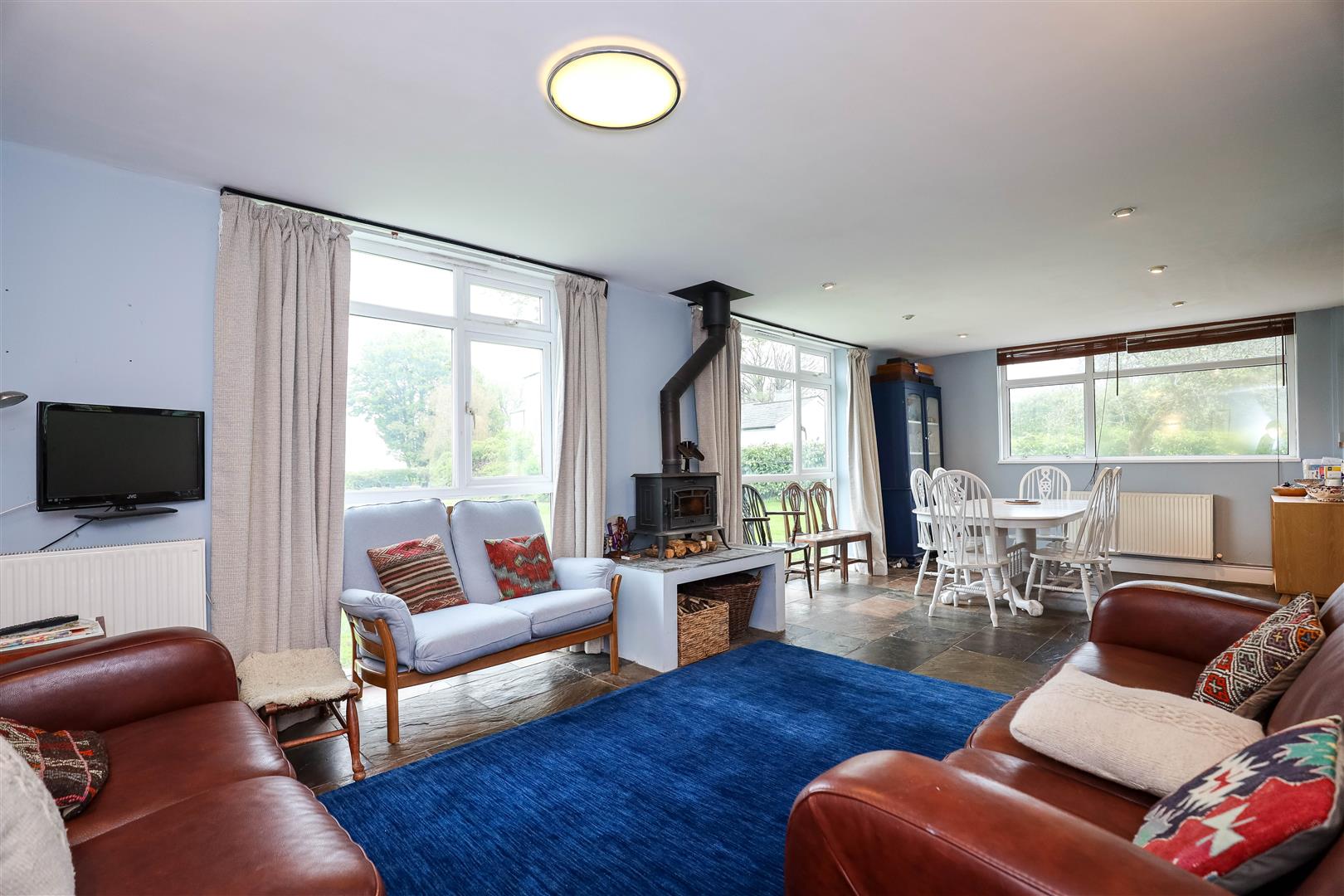 Watts & Nash, Cowbridge, Vale Of CF71 7NS